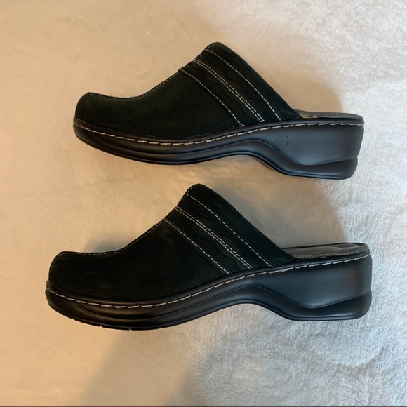 Bjorndal Women’s Black Suede Clogs 7 1/2 medium - Picture 1 of 16